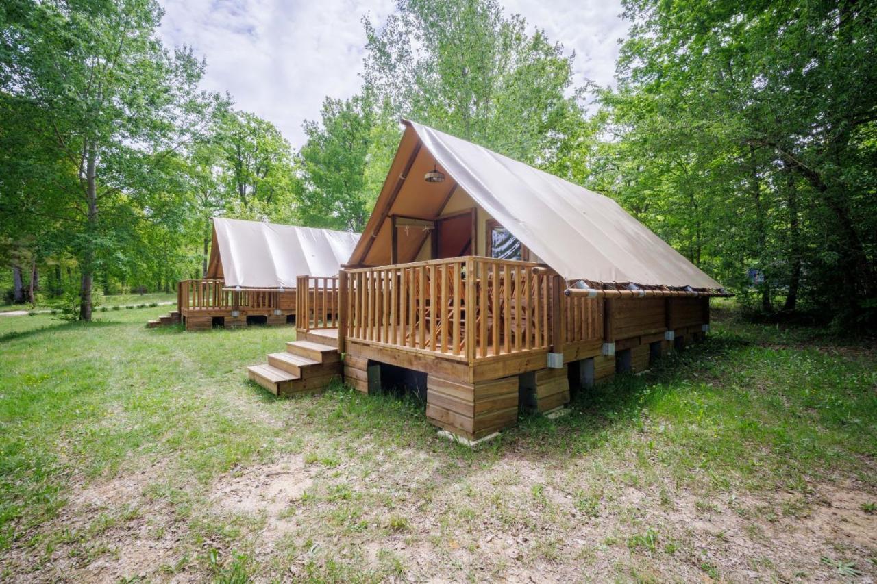 La Clairiere - Ecolieu De Vacances Lamothe-Fenelon Exteriör bild