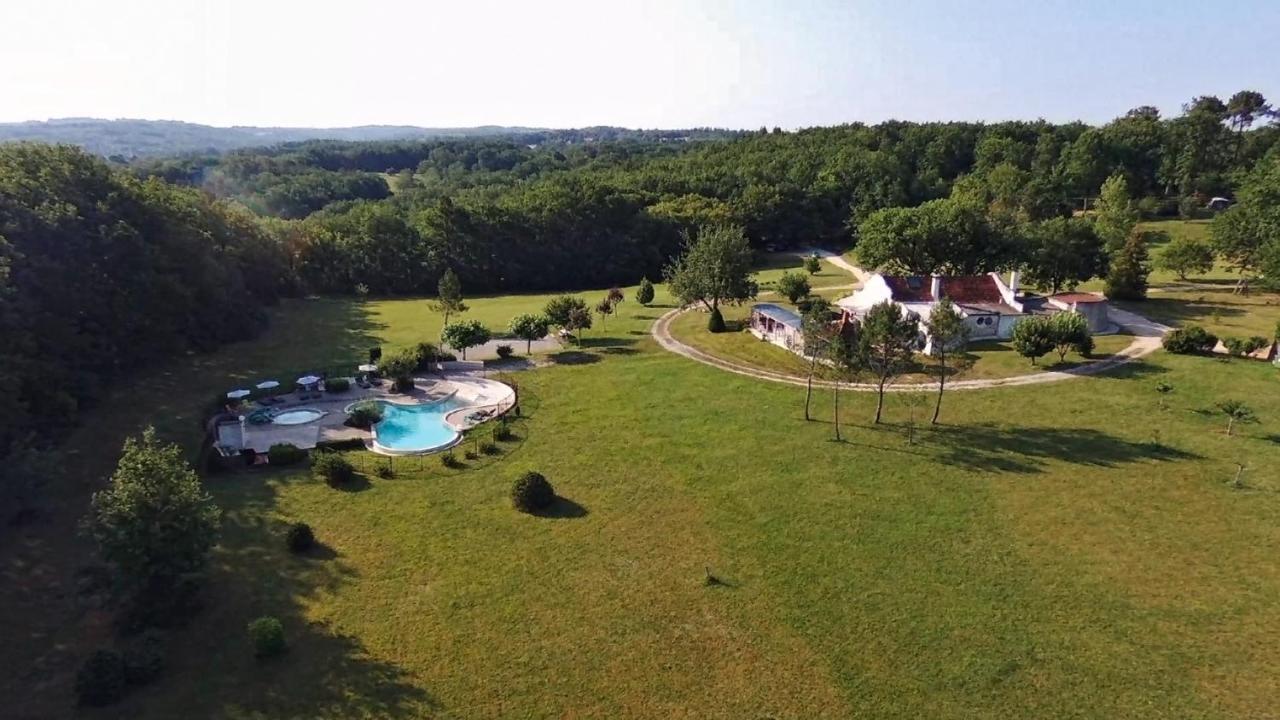 La Clairiere - Ecolieu De Vacances Lamothe-Fenelon Exteriör bild