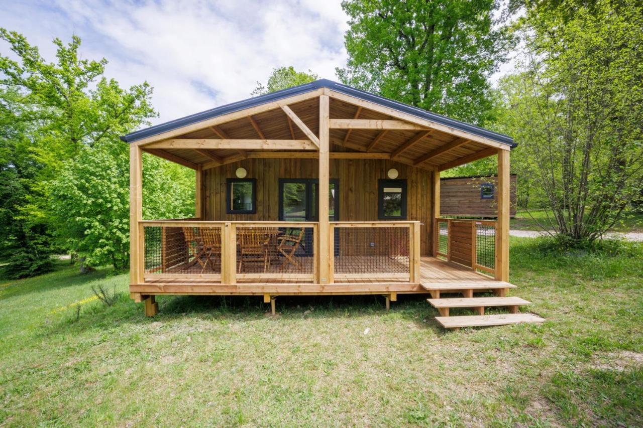 La Clairiere - Ecolieu De Vacances Lamothe-Fenelon Exteriör bild