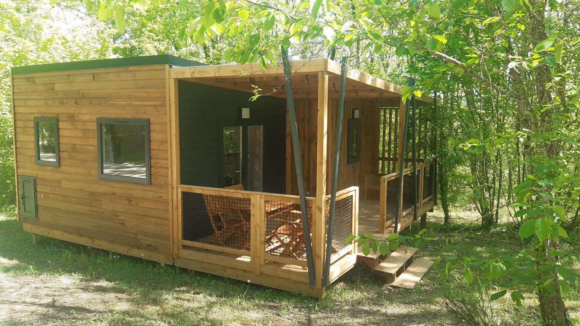 La Clairiere - Ecolieu De Vacances Lamothe-Fenelon Exteriör bild